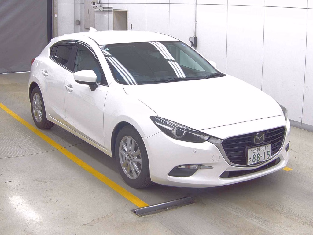 MAZDA AXELA
