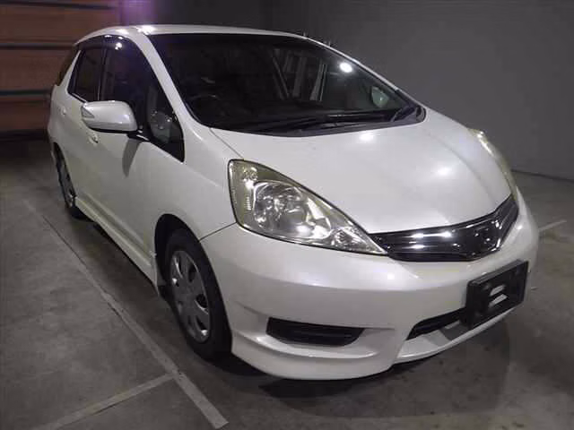 HONDA FIT SHUTTLE