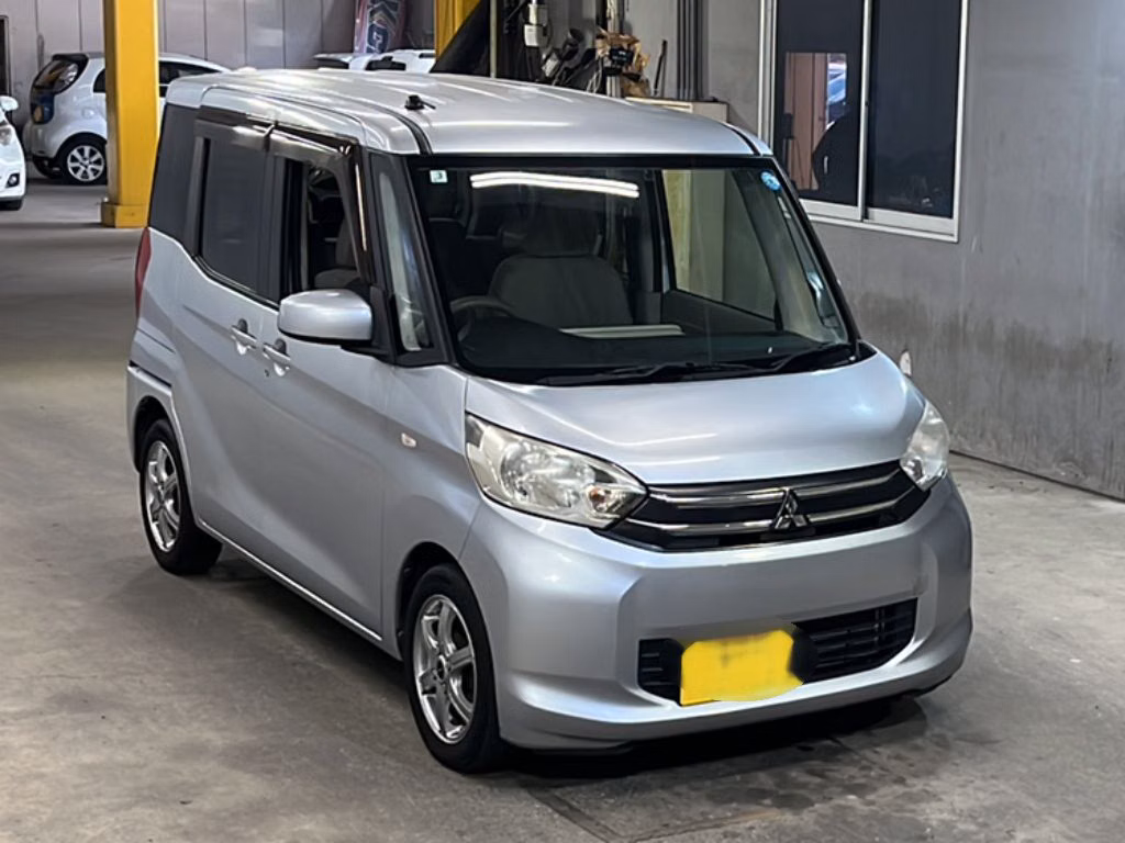 MITSUBISHI EK SPACE