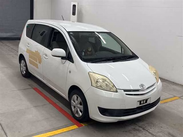 TOYOTA PASSO SETTE