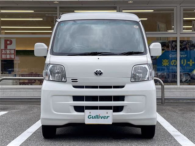 TOYOTA PIXIS VAN