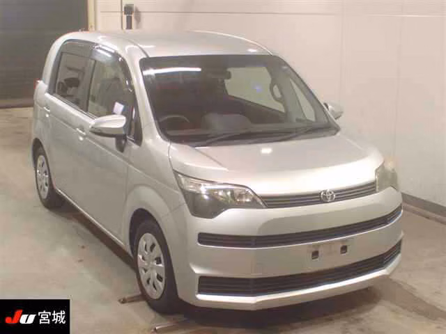 TOYOTA SPADE