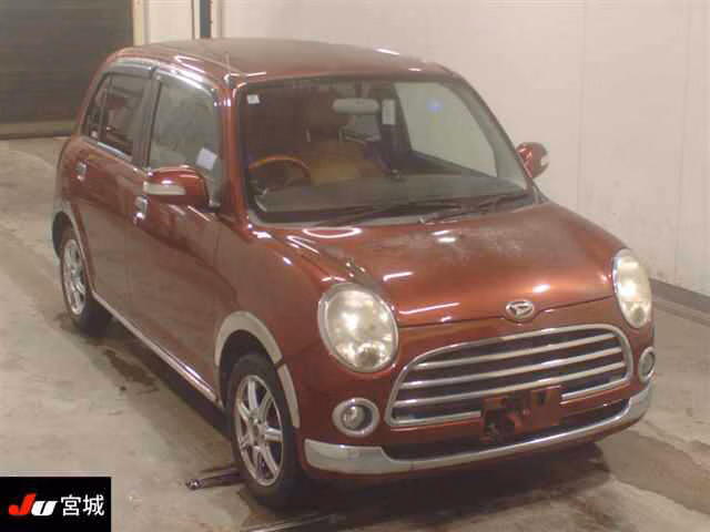 DAIHATSU MIRA GINO
