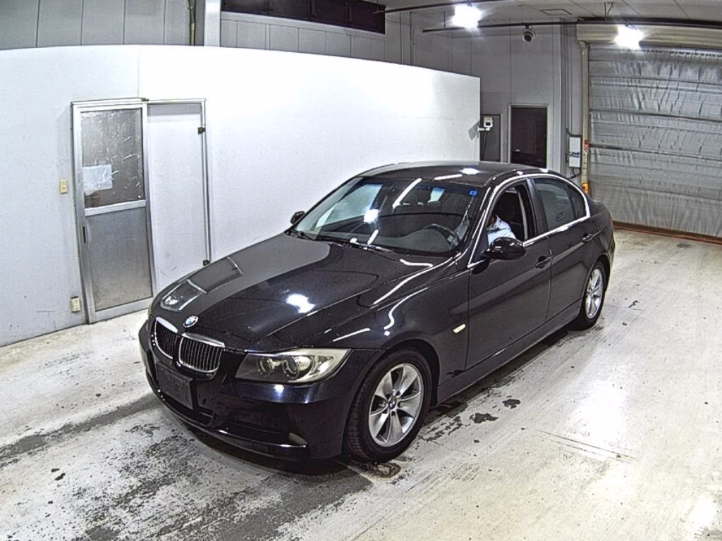 BMW 3-SERIES