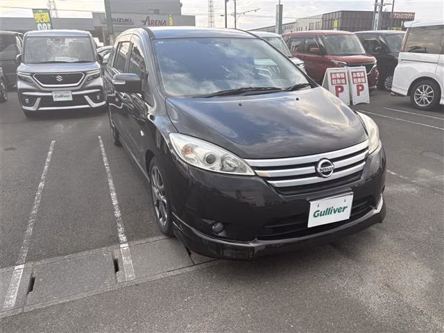 NISSAN LAFESTA