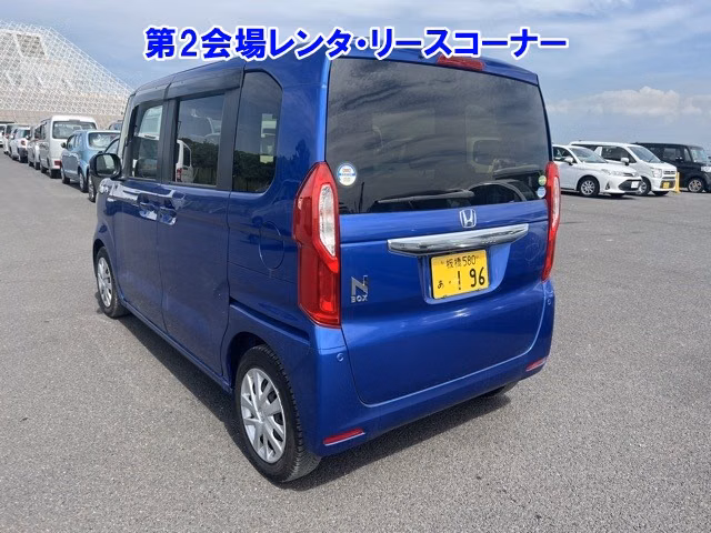 HONDA N-BOX