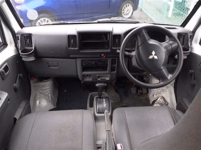 MITSUBISHI MINICAB MIEV