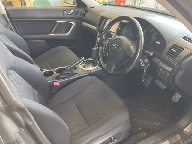SUBARU LEGACY