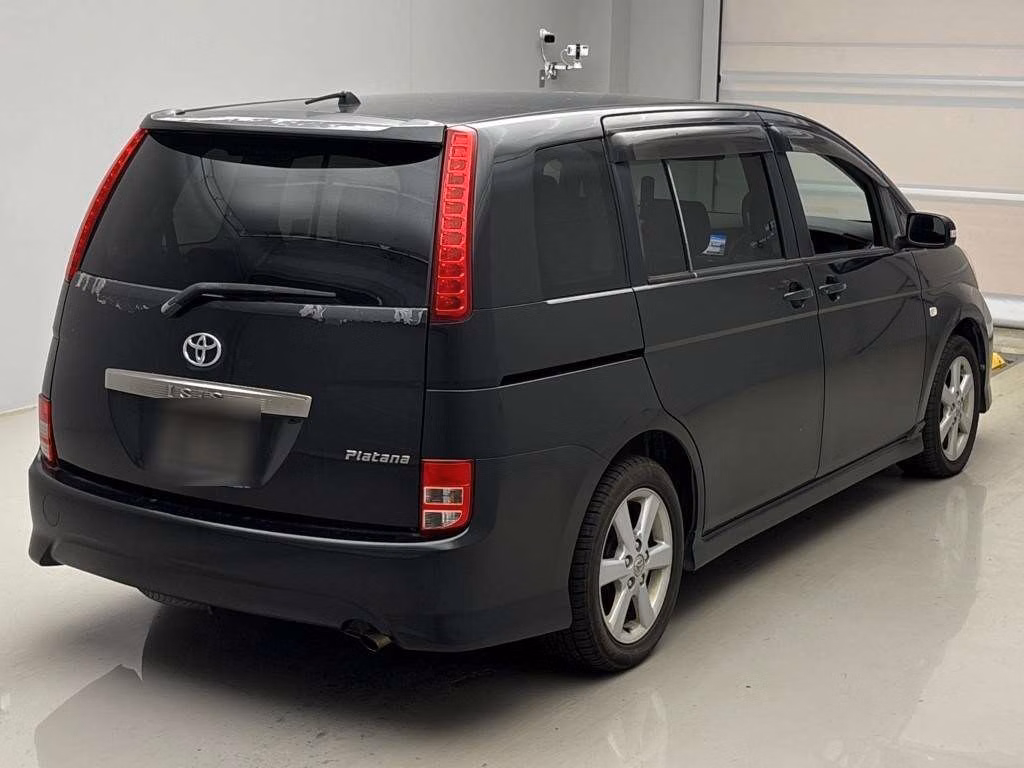 TOYOTA ISIS