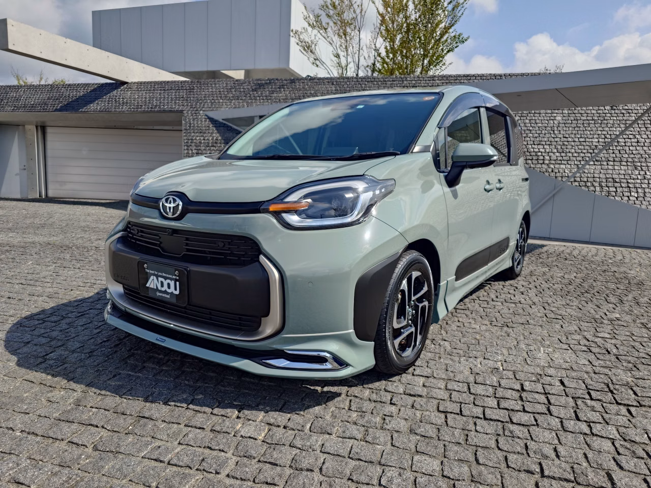 TOYOTA SIENTA