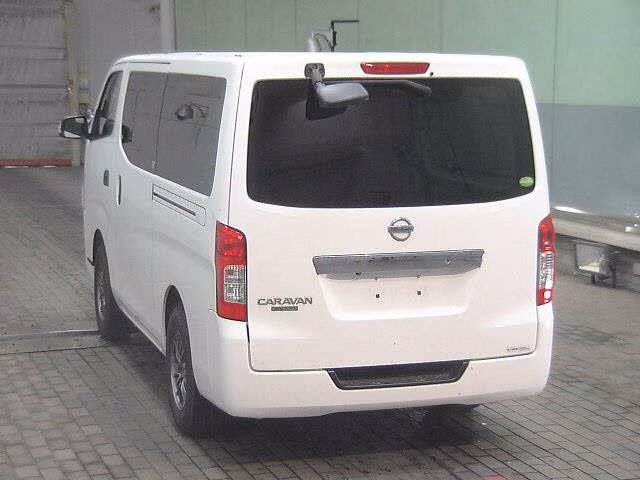 NISSAN NV350 CARAVAN