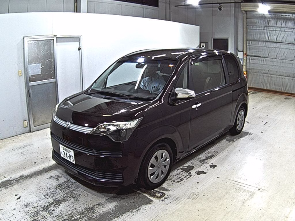 TOYOTA SPADE