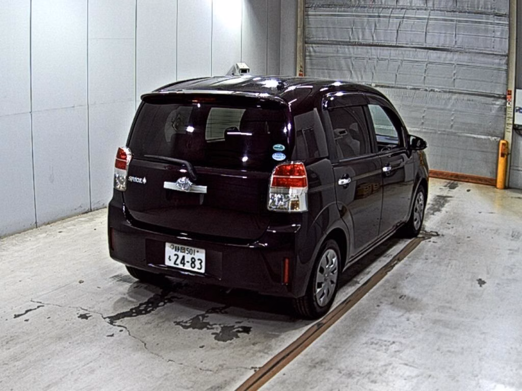 TOYOTA SPADE