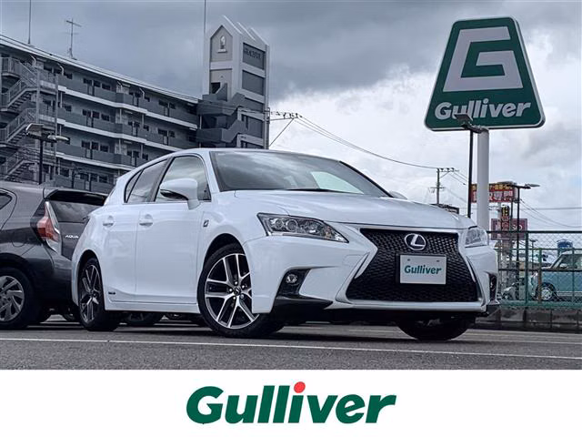 LEXUS CT200H