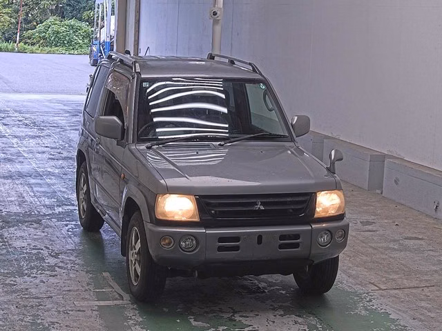 MITSUBISHI PAJERO MINI