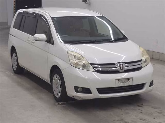 TOYOTA ISIS