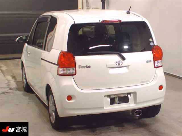 TOYOTA PORTE