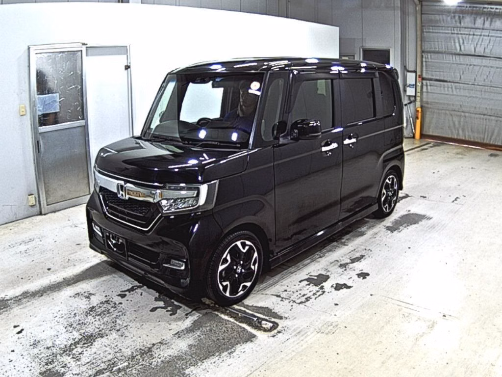 HONDA N-BOX
