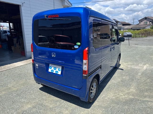 HONDA N-VAN