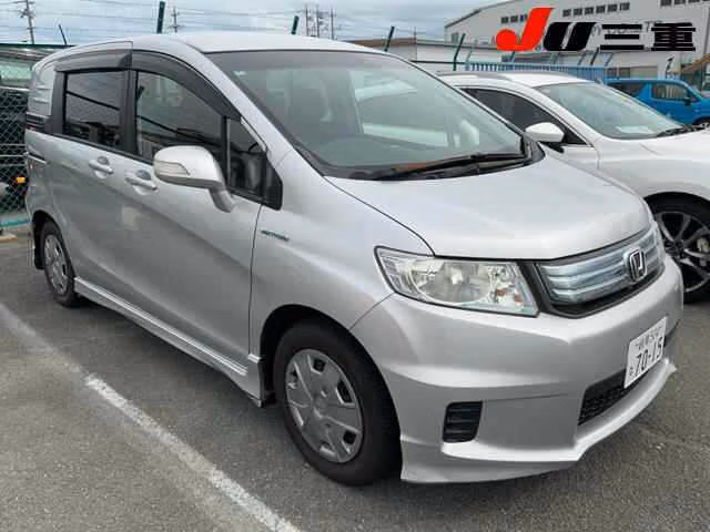 HONDA FREED SPIKE