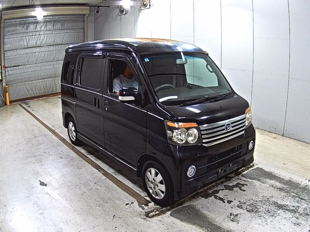 DAIHATSU ATRAI
