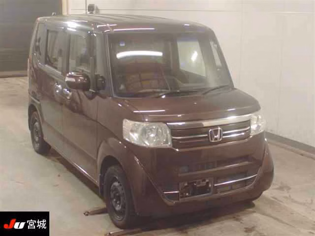 HONDA N-BOX