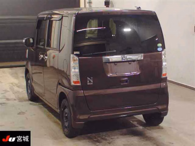 HONDA N-BOX