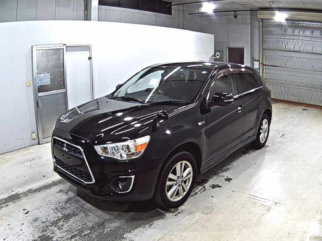 MITSUBISHI RVR