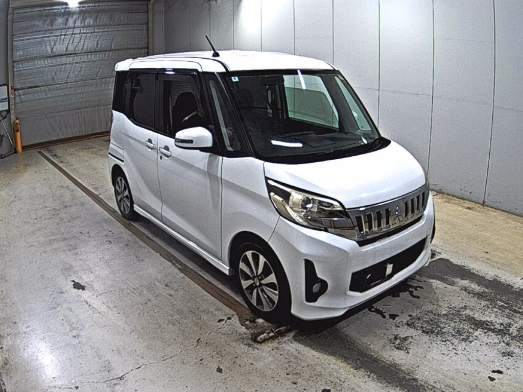 MITSUBISHI EK SPACE