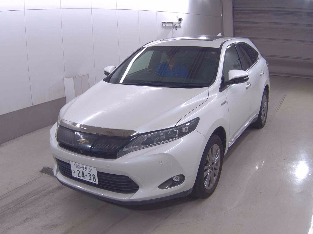 TOYOTA HARRIER