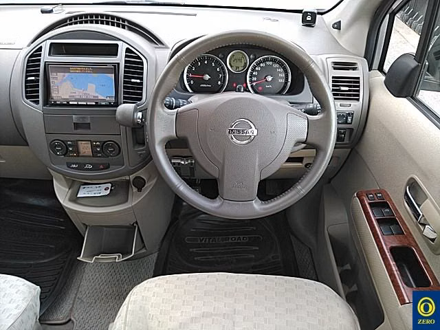 NISSAN LAFESTA