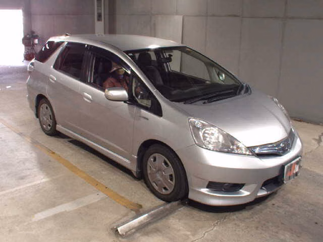 HONDA FIT SHUTTLE