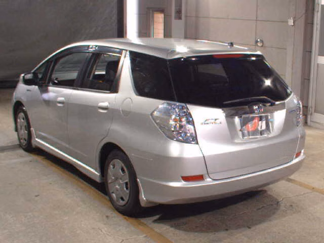 HONDA FIT SHUTTLE
