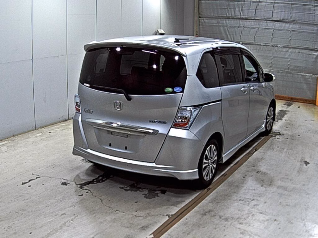 HONDA FREED