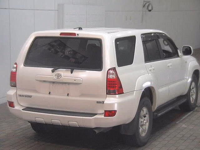 TOYOTA HILUX SURF
