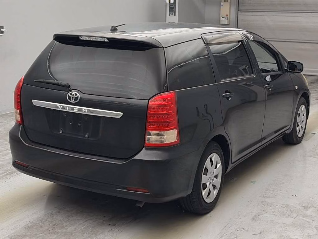 TOYOTA WISH