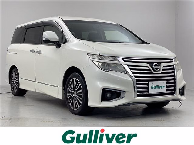 NISSAN ELGRAND