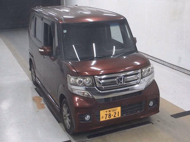 HONDA N-BOX
