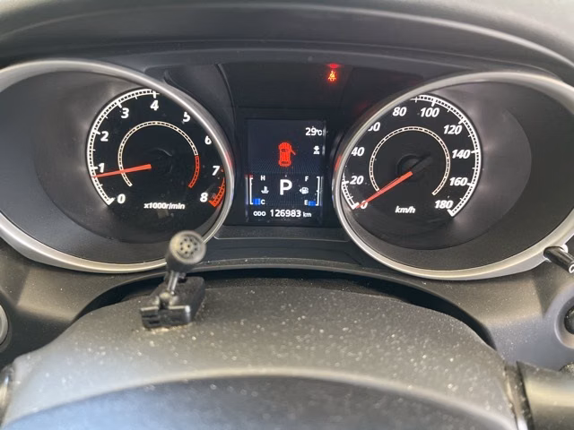 MITSUBISHI RVR