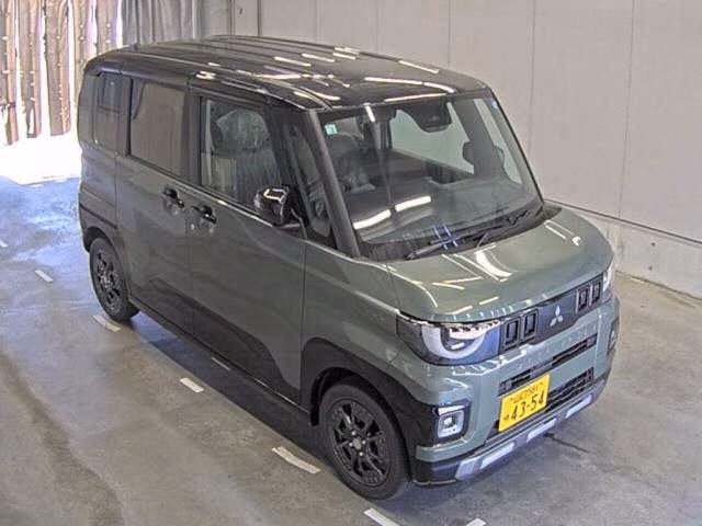 Mitsubishi Delica Mini