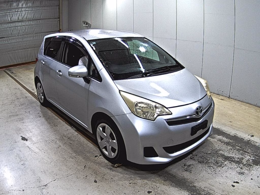 TOYOTA RACTIS