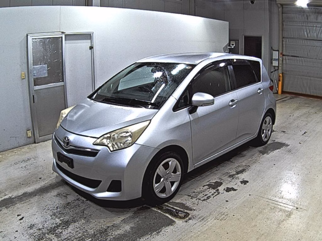 TOYOTA RACTIS
