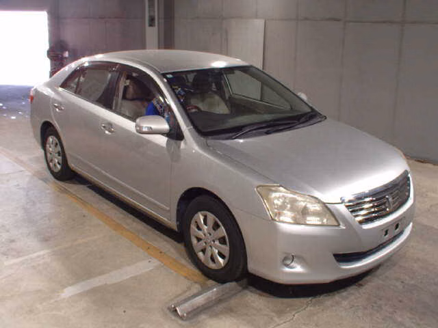 TOYOTA PREMIO