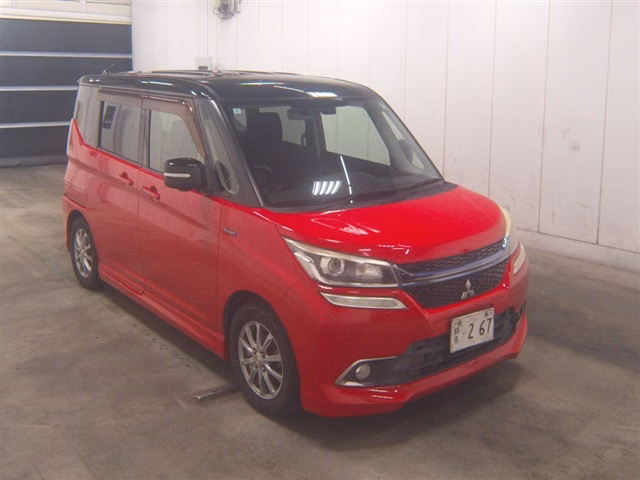 MITSUBISHI DELICA D:2