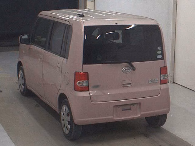 DAIHATSU MOVE CONTE