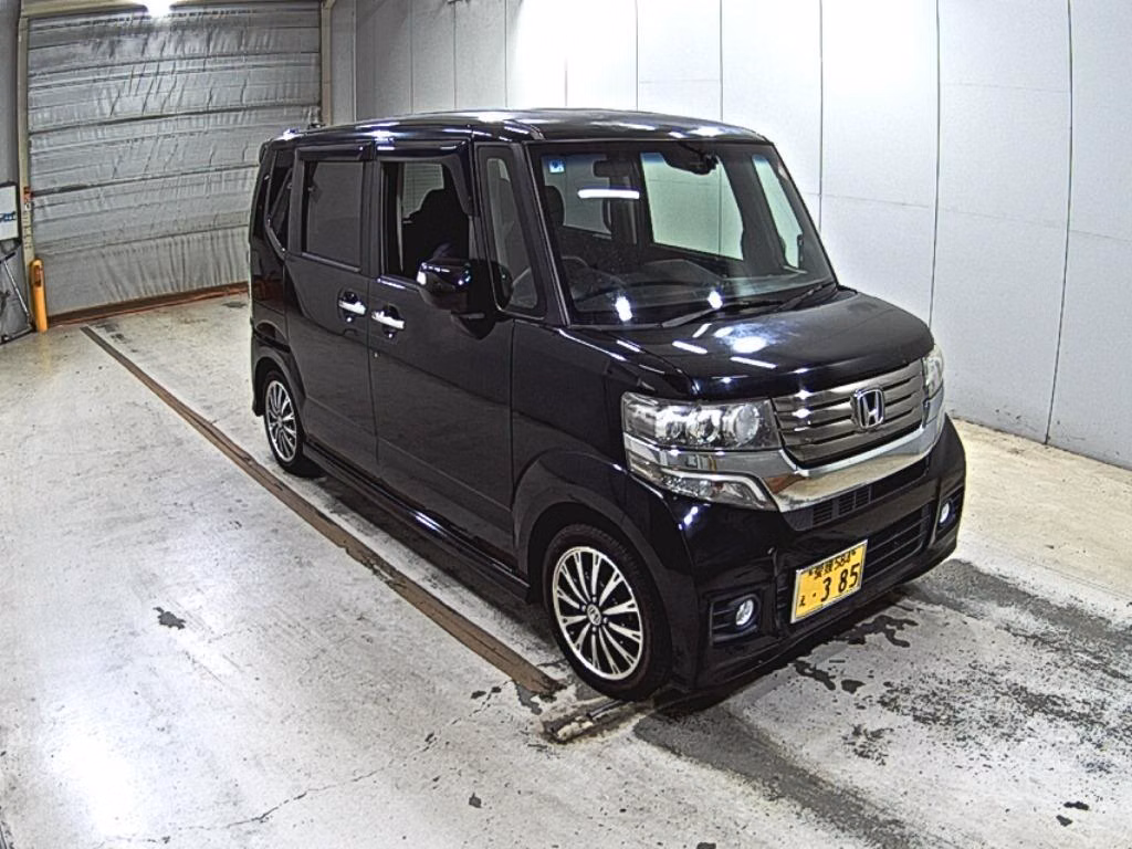 HONDA N-BOX