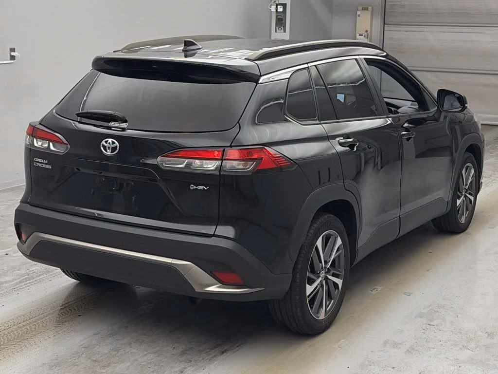 TOYOTA COROLLA CROSS