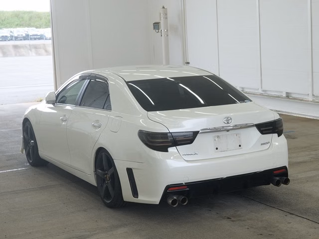 TOYOTA MARK X