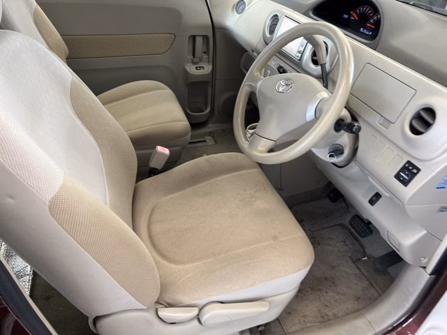 TOYOTA PORTE