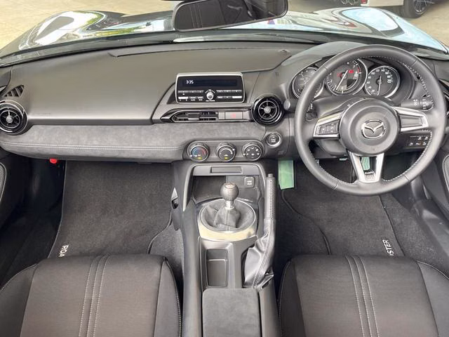 MAZDA MX-5